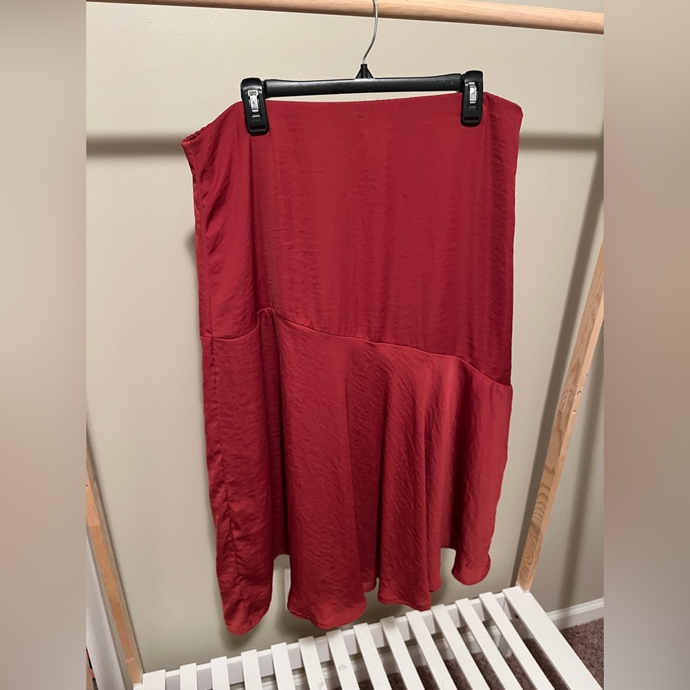 American‎ Eagle Red Skirt Size XL